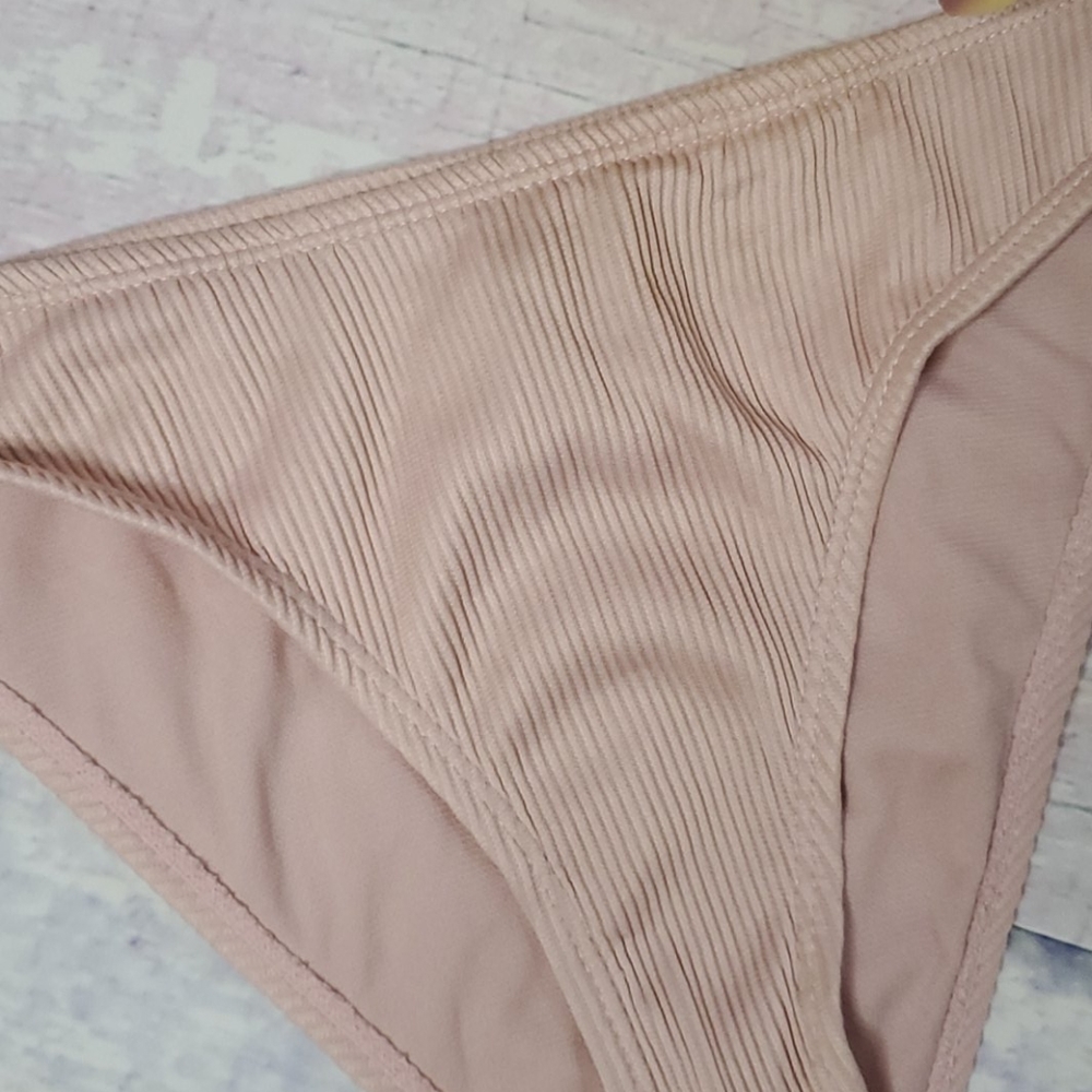 Hot Kiss Ribbed Bikini Bottom - Picture 2 of 6